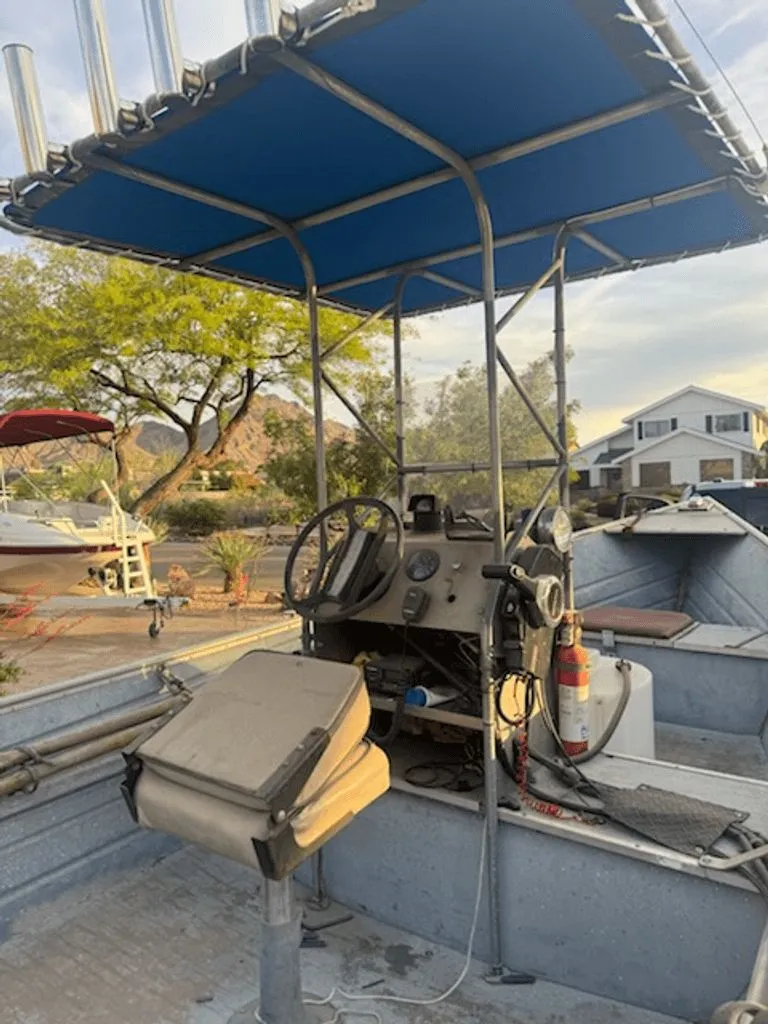 Slide: The Image of Clovis Fabrication Westcoaster Bayrunner 1983 - 2