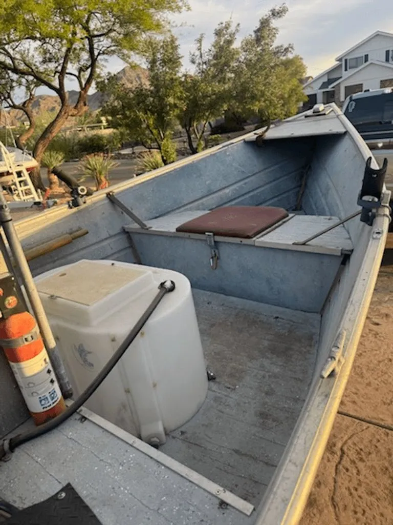 Slide: The Image of Clovis Fabrication Westcoaster Bayrunner 1983 - 3