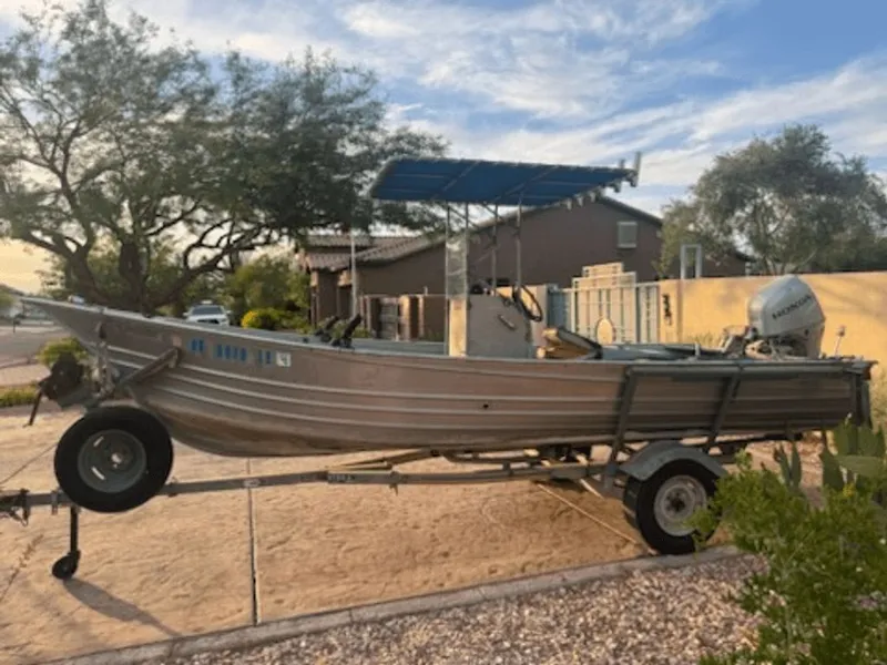 Slide: The Image of Clovis Fabrication Westcoaster Bayrunner 1983 - 5