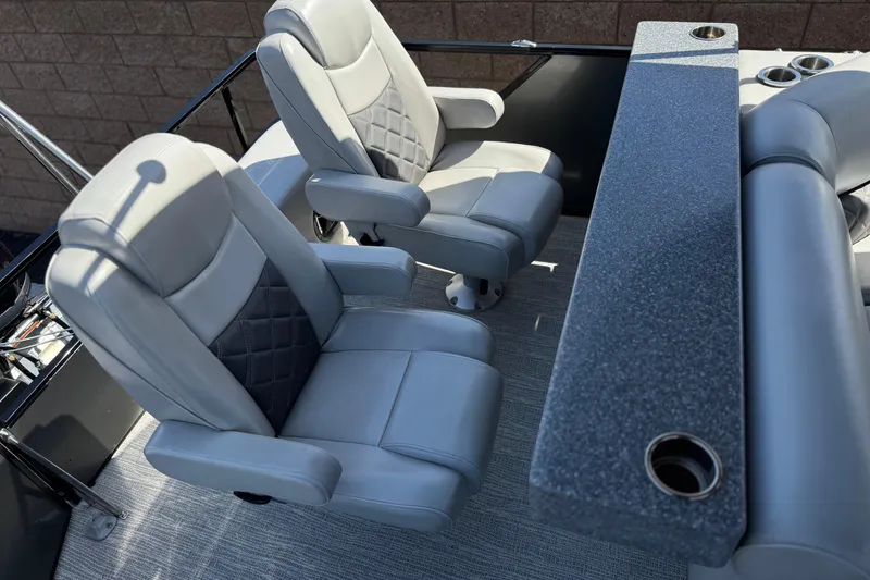 Slide: The Image of Luxurious seating on 2023 SunCatcher Elite 326 SE pontoon boat with modern design. - 22