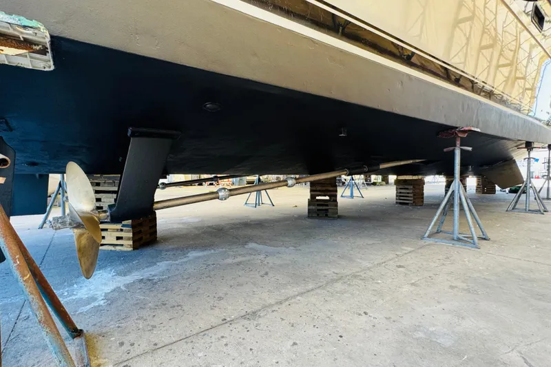 Slide: The Image of Californian 55 Cockpit Motor Yacht 1991 - 124