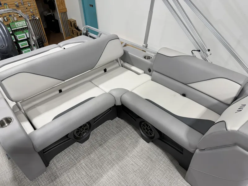 Slide: The Image of Avalon VNT VRB21T 2026 - 9