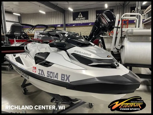 The Image of Sea-Doo GTX 2024 - 1