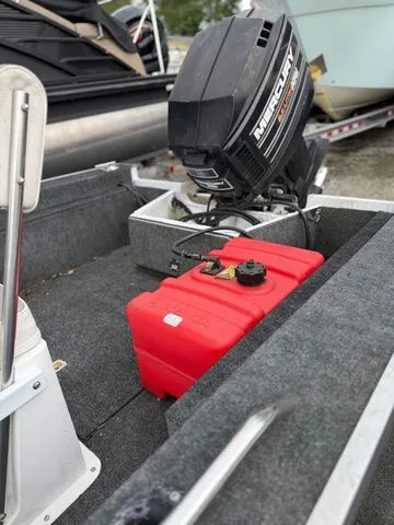 Slide: The Image of Fisher 18 CC 1994 - 5