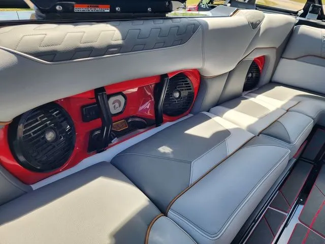 Slide: The Image of Centurion Ri230 2026 - 18