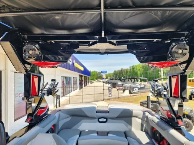 Slide: The Image of Centurion Ri230 2026 - 25