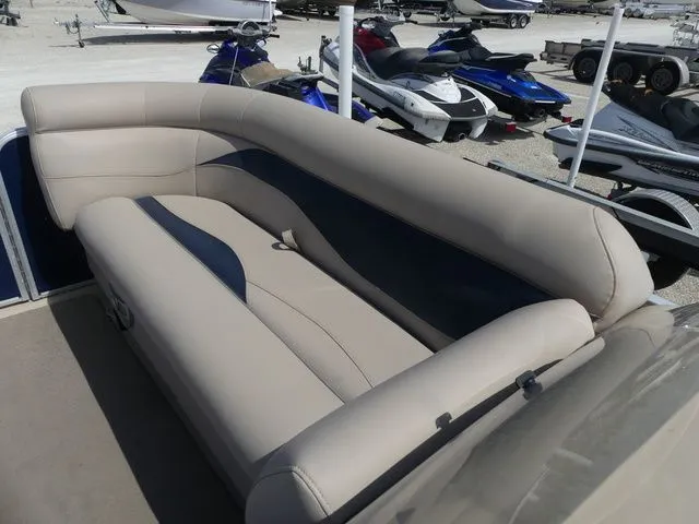 Slide: The Image of Sweetwater SW 1880 2016 - 14