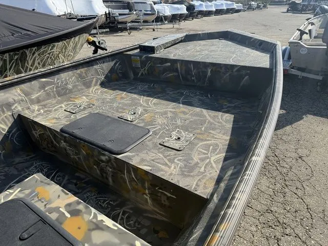 Slide: The Image of War Eagle 860 LDVS 2026 - 5