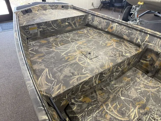 Slide: The Image of War Eagle 548 Ldv 2026 - 5