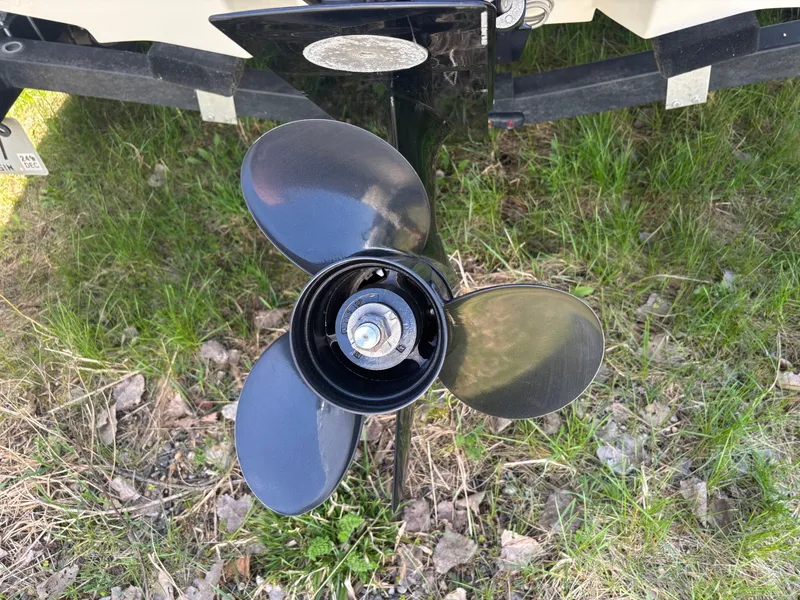 Slide: The Image of Propeller of a 2022 Sea Ray SPX 190 boat on grass. - 15