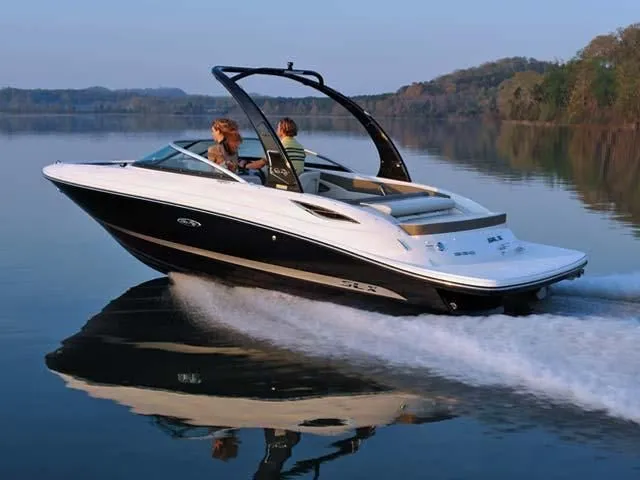 Slide: The Image of Sea Ray SLX 230 2013 - 3