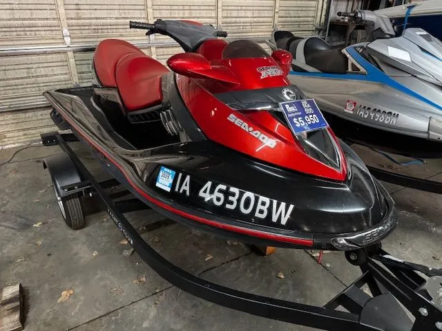 The Image of Sea-Doo RXT 215 2006 - 1