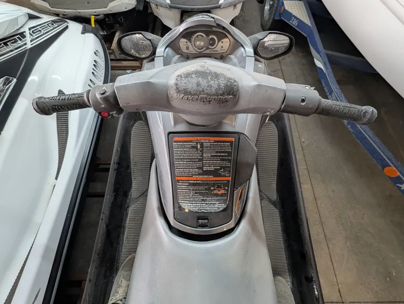 Slide: The Image of Yamaha VX Deluxe 2011 - 6