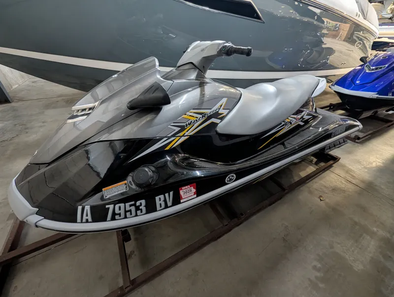 Slide: The Image of Yamaha VX1800 2011 - 10