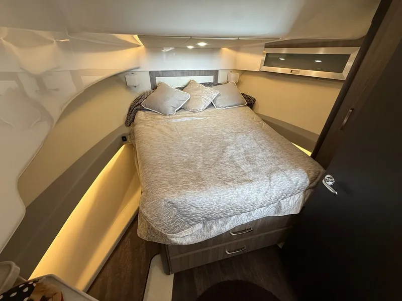 Slide: The Image of Regal 36 XO 2022 - 63