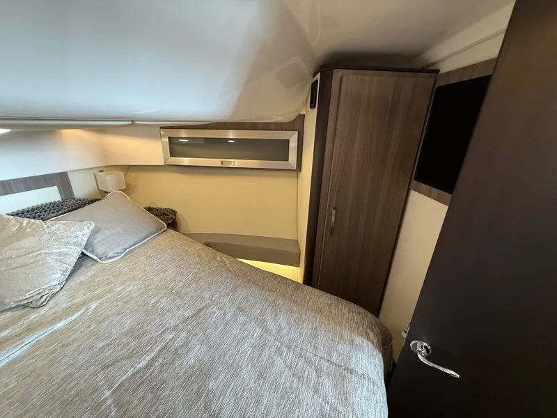 Slide: The Image of Regal 36 XO 2022 - 65