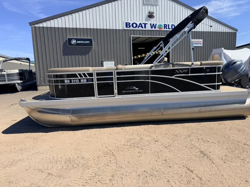 Slide: The Image of Bennington 20 SX Cruise & 90HP Yamaha 4Stroke - $31,995 2023 - 26