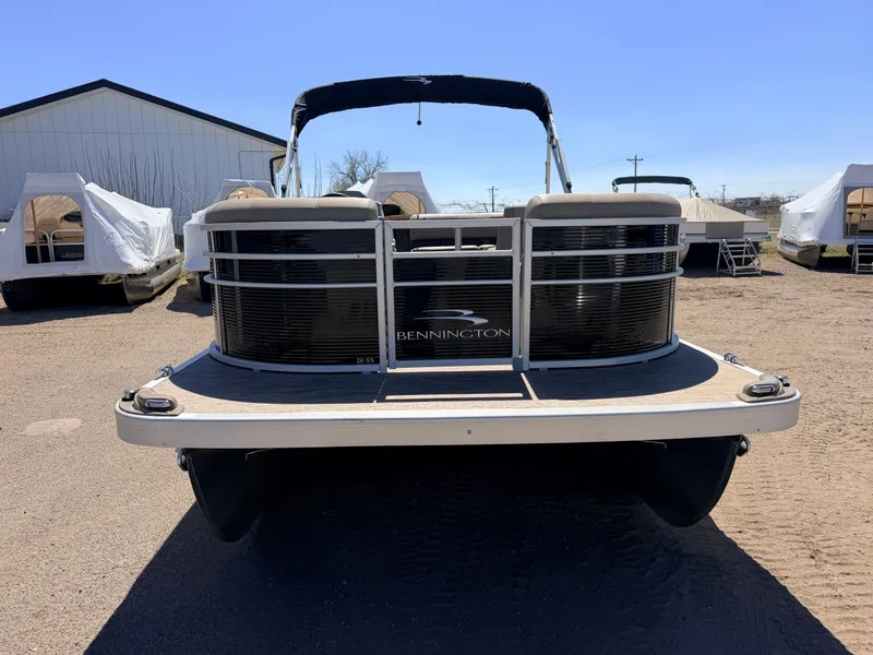 Slide: The Image of Bennington 20 SX Cruise & 90HP Yamaha 4Stroke - $31,995 2023 - 42