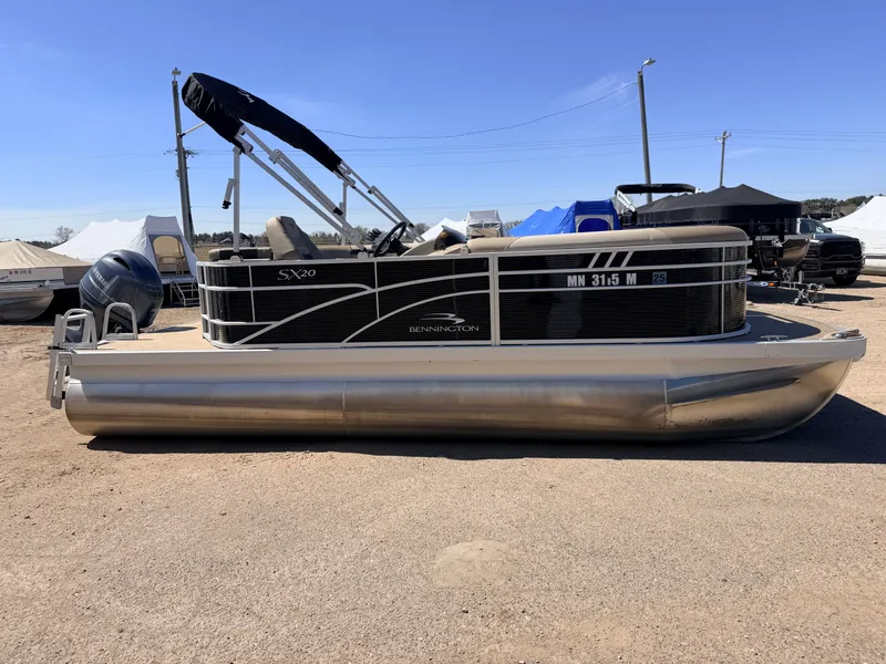 Slide: The Image of Bennington 20 SX Cruise & 90HP Yamaha 4Stroke - $31,995 2023 - 55