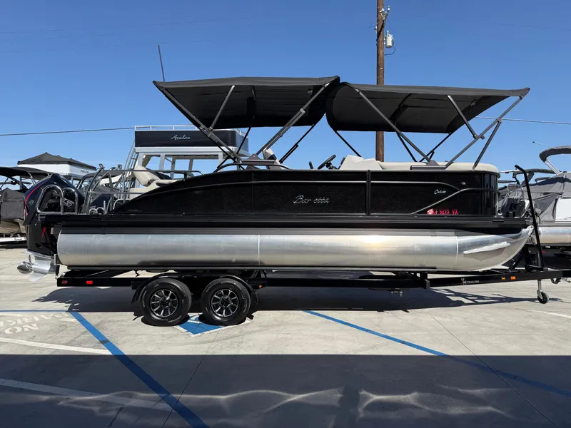 Slide: The Image of Barletta Cabrio Ultra-Lounge C22U W/ 200 Mercury ProXS! 2025 - 16