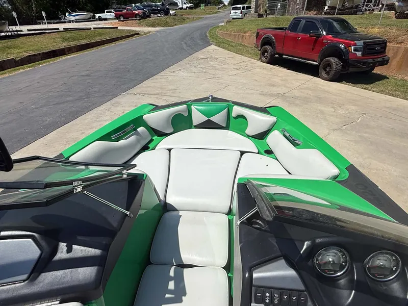 Slide: The Image of Axis Wake Research A20 2012 - 16