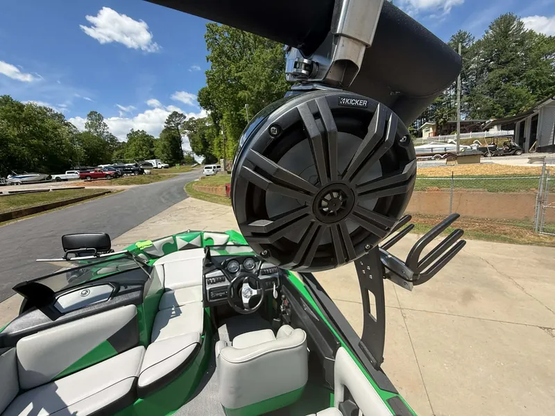 Slide: The Image of Axis Wake Research A20 2012 - 20