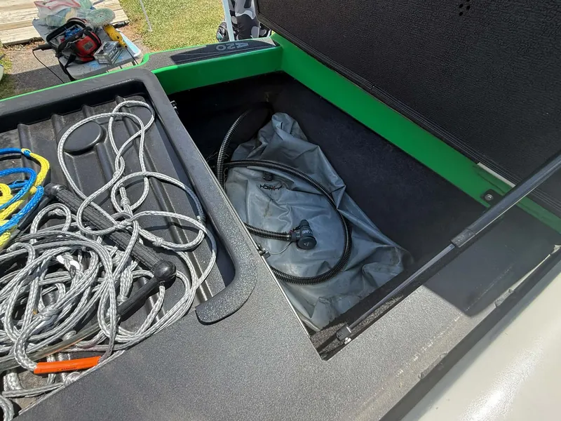 Slide: The Image of Axis Wake Research A20 2012 - 27