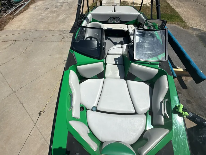 Slide: The Image of Axis Wake Research A20 2012 - 7