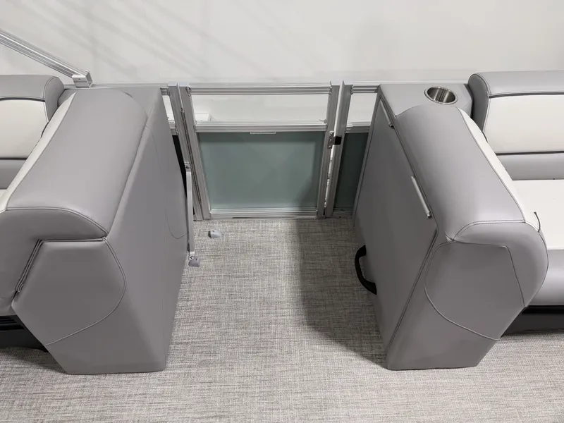 Slide: The Image of Avalon VNT VRB21T 2026 - 10