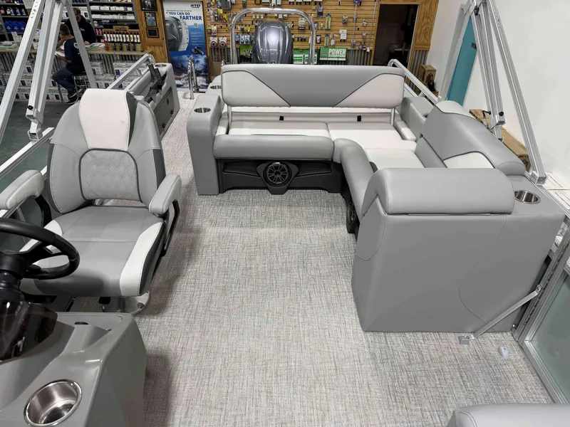 Slide: The Image of Avalon VNT VRB21T 2026 - 8