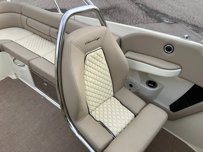 Slide: The Image of Chris-Craft Launch GT Electric 2023 - 15