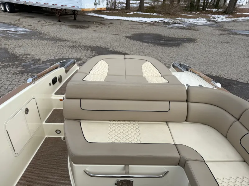 Slide: The Image of Chris-Craft Launch GT Electric 2023 - 7