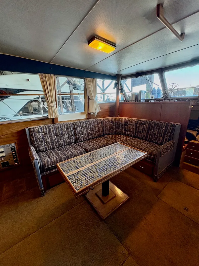 Slide: The Image of Tollycraft Tri-cabin 1979 - 16