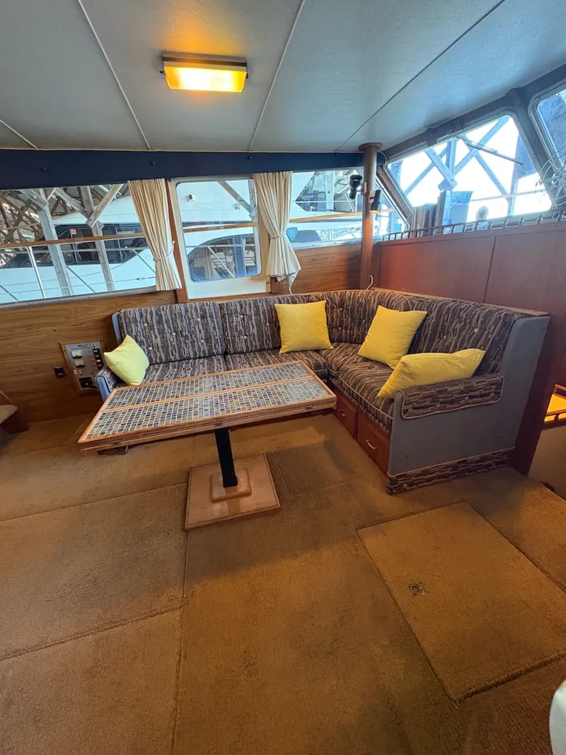 Slide: The Image of Tollycraft Tri-cabin 1979 - 17