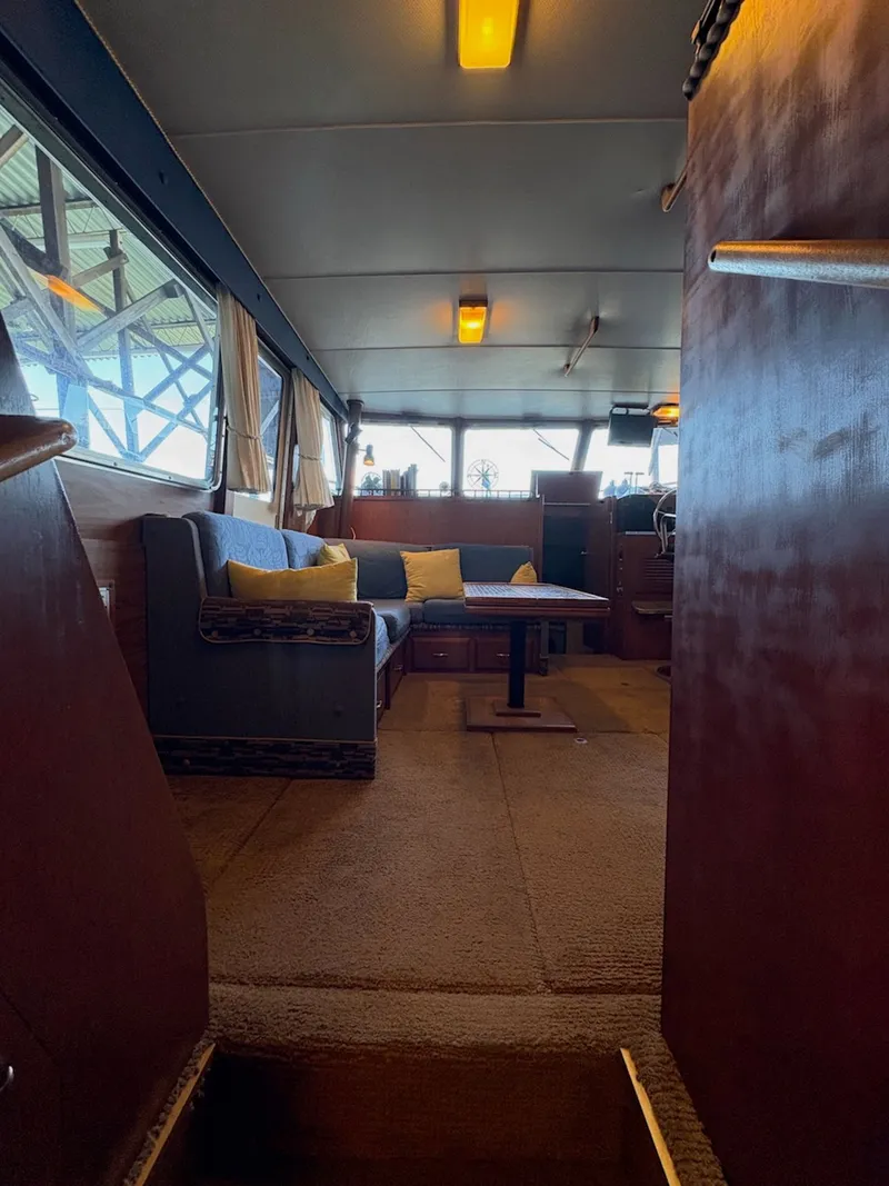 Slide: The Image of Tollycraft Tri-cabin 1979 - 23