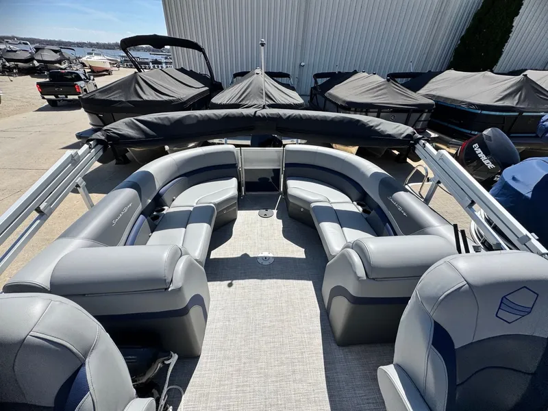 Slide: The Image of South Bay 224 RS 3.0 Tritoon 2023 - 10