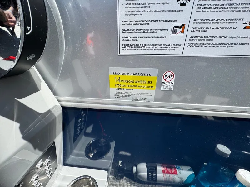 Slide: The Image of South Bay 224 RS 3.0 Tritoon 2023 - 16