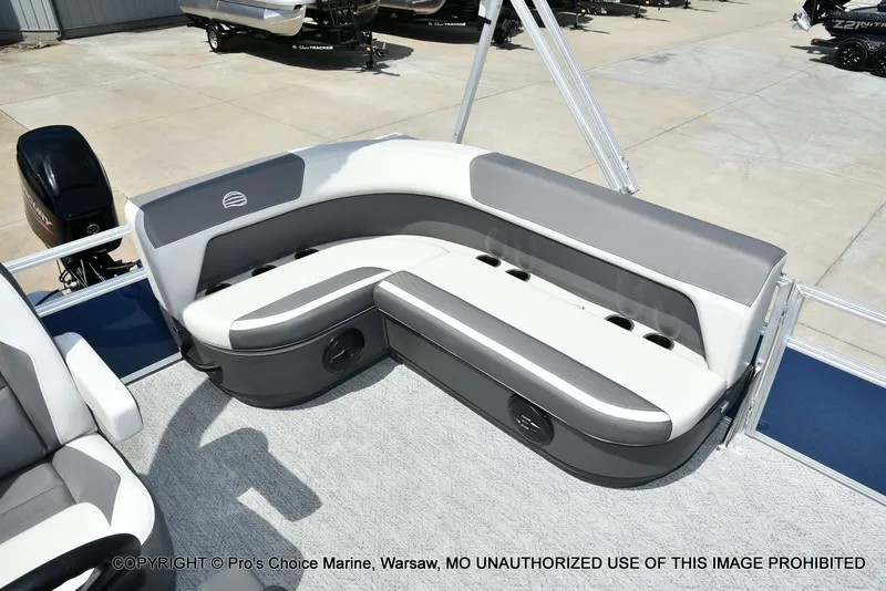 Slide: The Image of Sun Tracker Bass Buggy 16 XL Select 2026 - 11