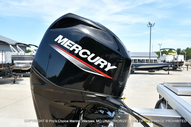 Slide: The Image of Sun Tracker Bass Buggy 16 XL Select 2026 - 17