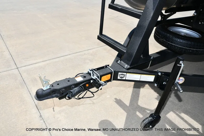 Slide: The Image of Sun Tracker Bass Buggy 16 XL Select 2026 - 22