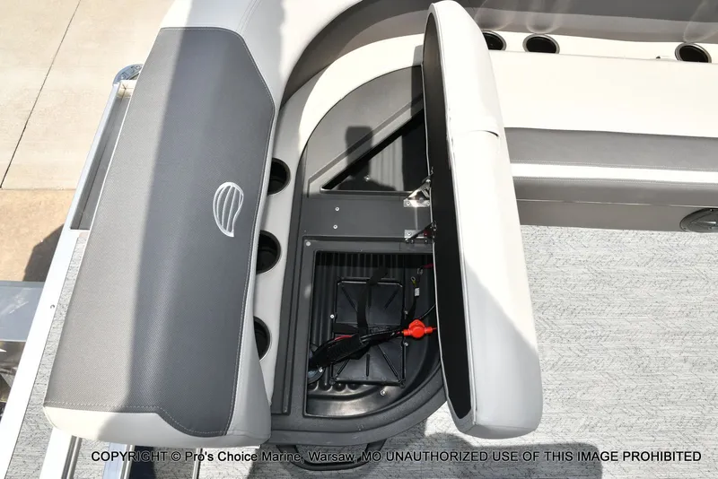 Slide: The Image of Sun Tracker Bass Buggy 16 XL Select 2026 - 48