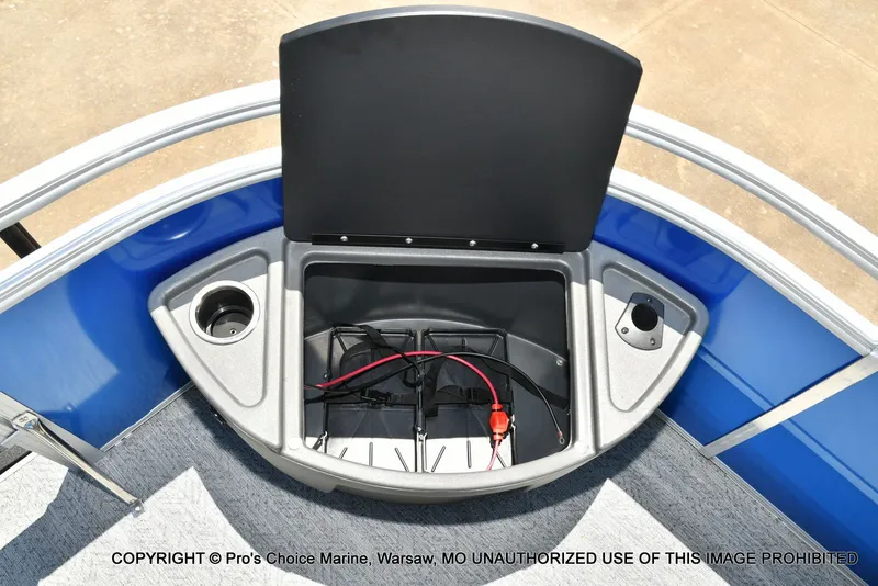 Slide: The Image of Sun Tracker Fishin' Barge 20 DLX 2026 - 27