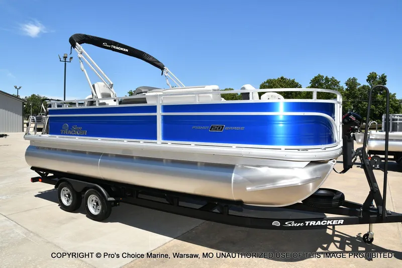 Slide: The Image of Sun Tracker Fishin' Barge 20 DLX 2026 - 74