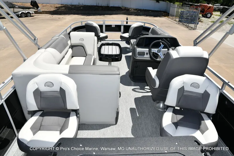 Slide: The Image of Sun Tracker Fishin' Barge 20 DLX 2026 - 64