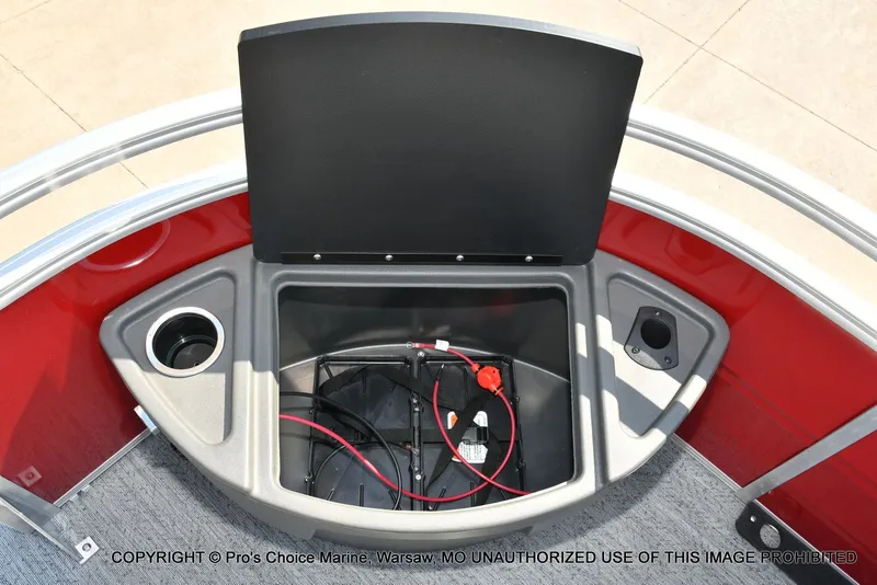 Slide: The Image of Sun Tracker FISHIN' BARGE 22 DLX w/150HP Mercury 4 Stroke 2026 - 32