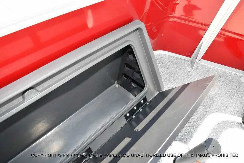 Slide: The Image of Sun Tracker FISHIN' BARGE 22 DLX w/150HP Mercury 4 Stroke 2026 - 65