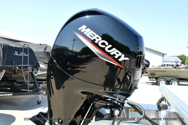 Slide: The Image of Sun Tracker FISHIN' BARGE 22 DLX w/150HP Mercury 4 Stroke 2026 - 15