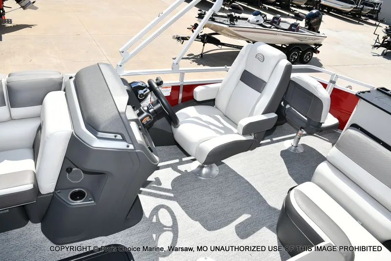 Slide: The Image of Sun Tracker Fishin' Barge 22 XP3 Tri-Toon w/200HP 2026 - 12