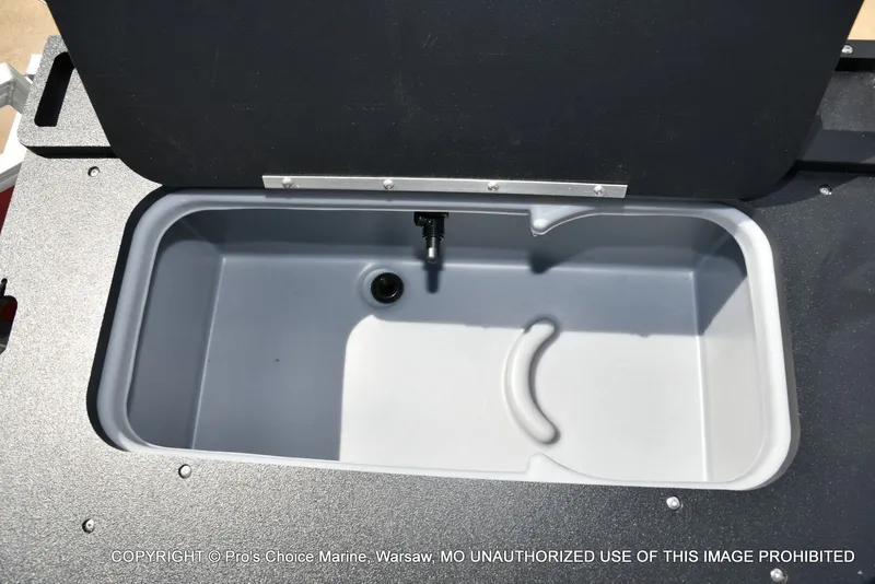 Slide: The Image of Sun Tracker Fishin' Barge 22 XP3 Tri-Toon w/200HP 2026 - 68