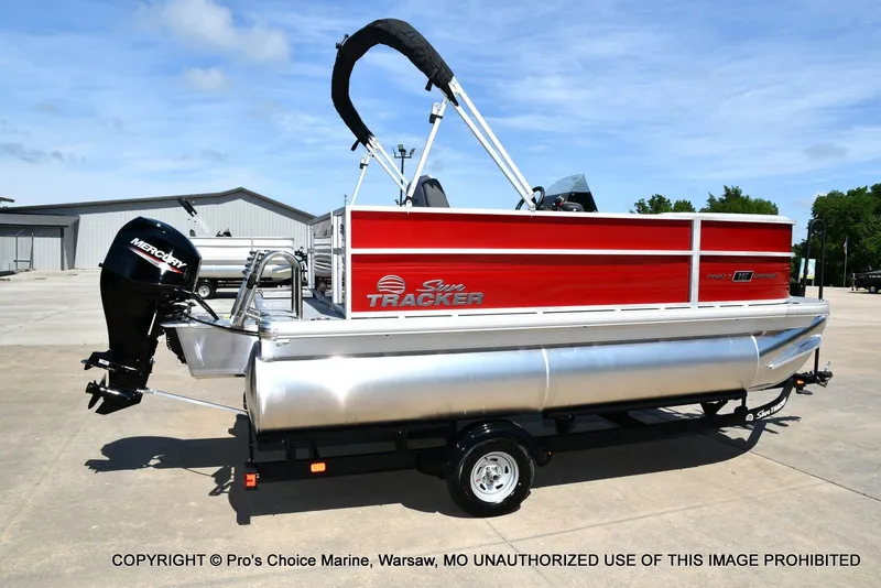 Slide: The Image of Sun Tracker Party Barge 16 2026 - 13